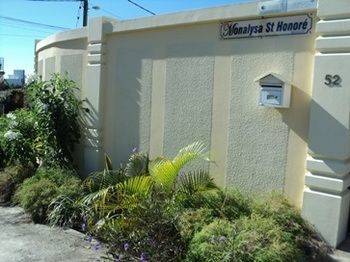 Monalysa St. Honore Apartment & Studio Mauritius Exterior foto